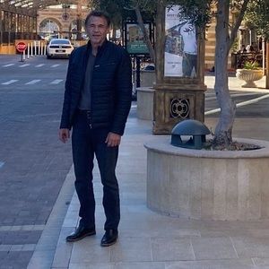 Meet your Posher, Sasa